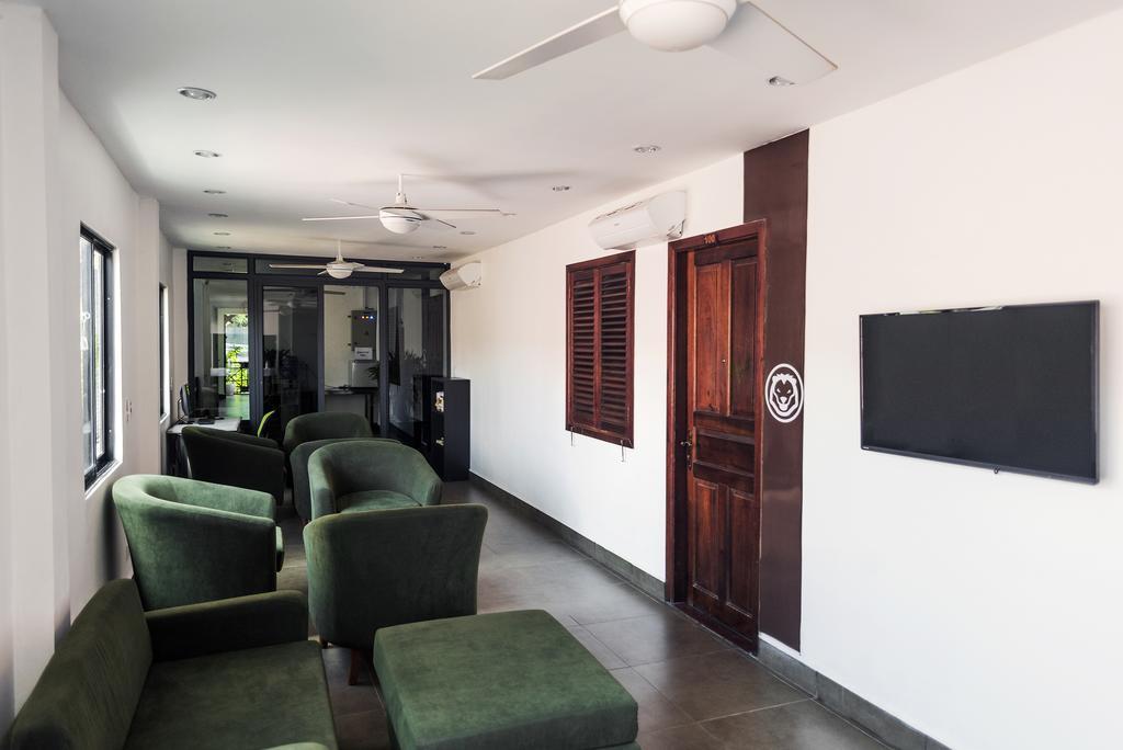 Aura Thematic Hostel Phnom Penh Eksteriør billede