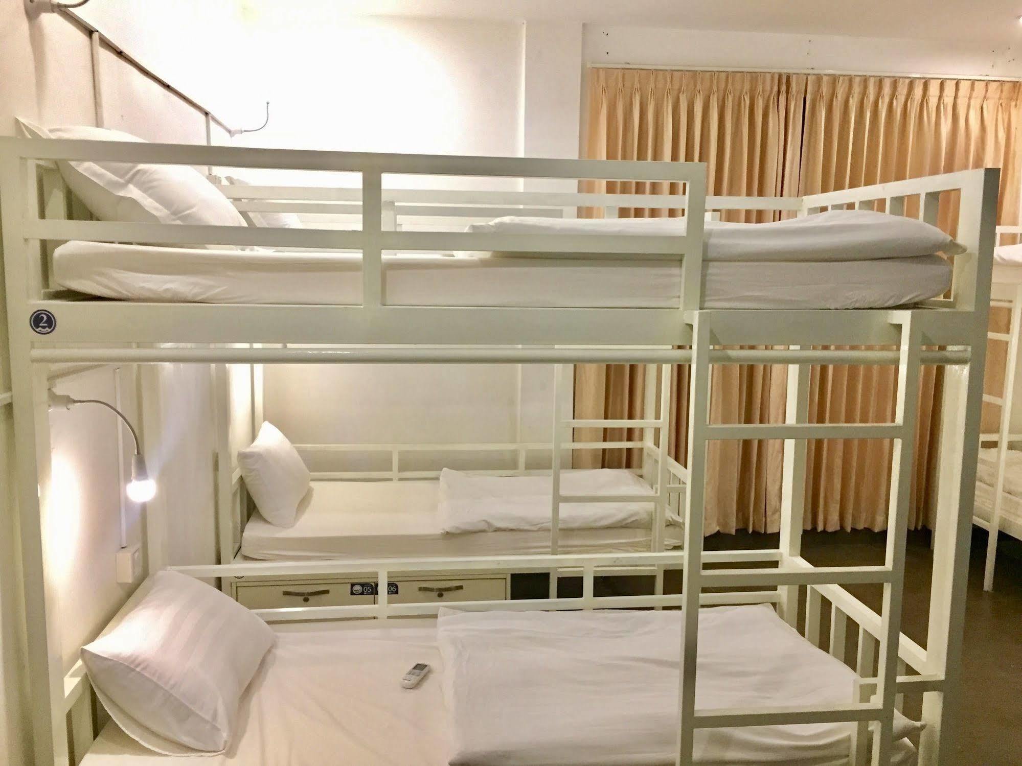 Aura Thematic Hostel Phnom Penh Eksteriør billede