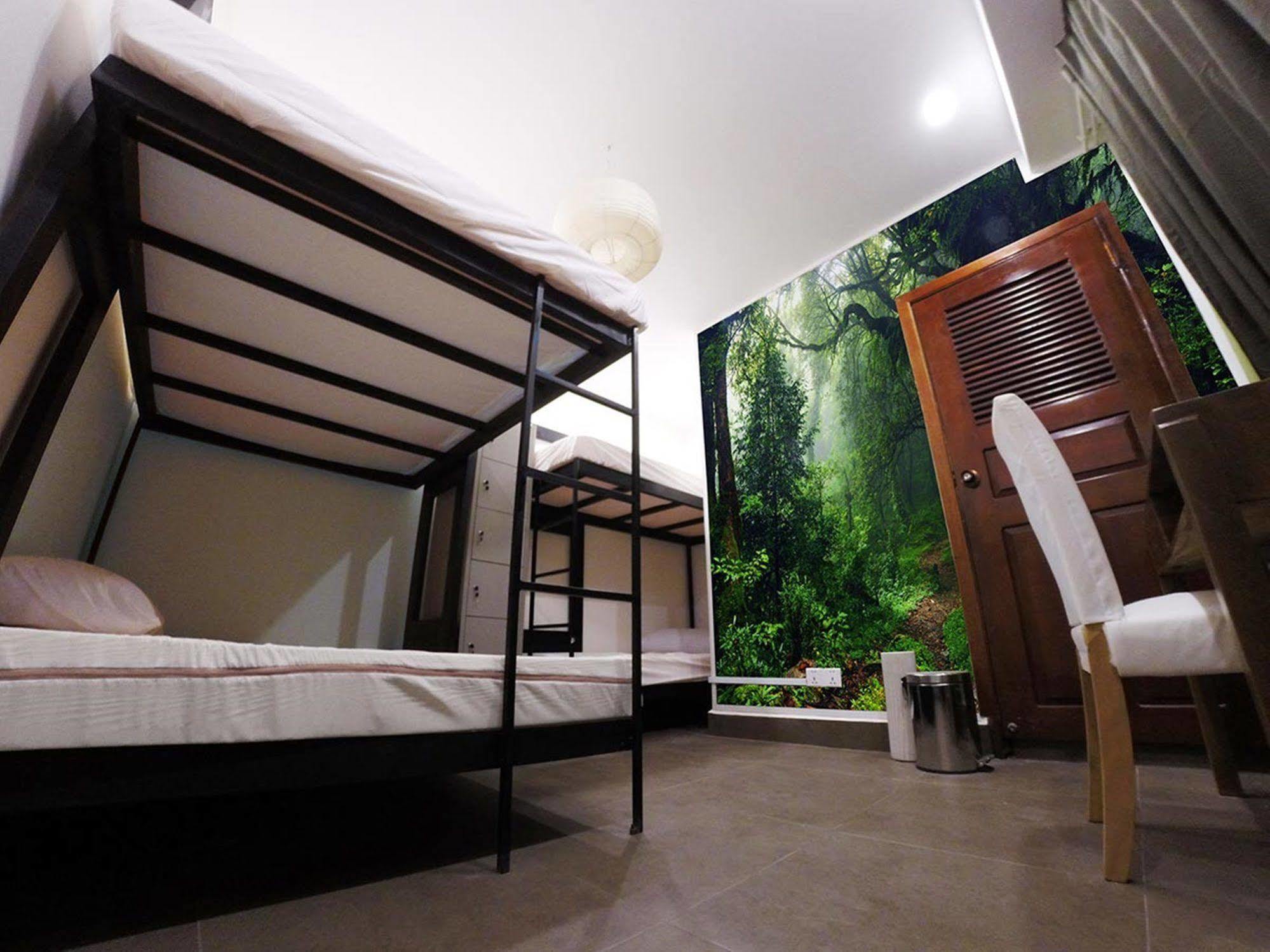 Aura Thematic Hostel Phnom Penh Eksteriør billede