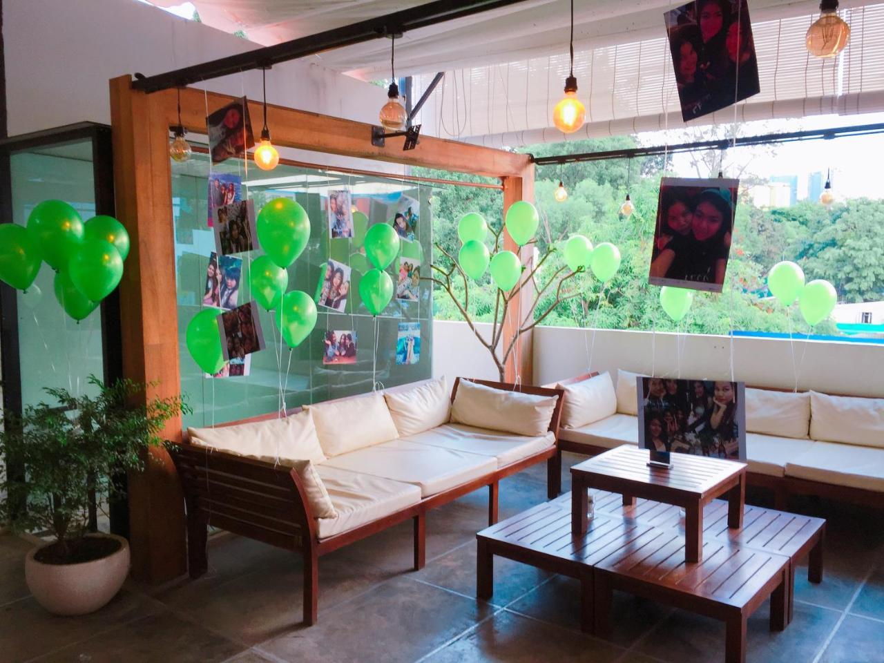 Aura Thematic Hostel Phnom Penh Eksteriør billede